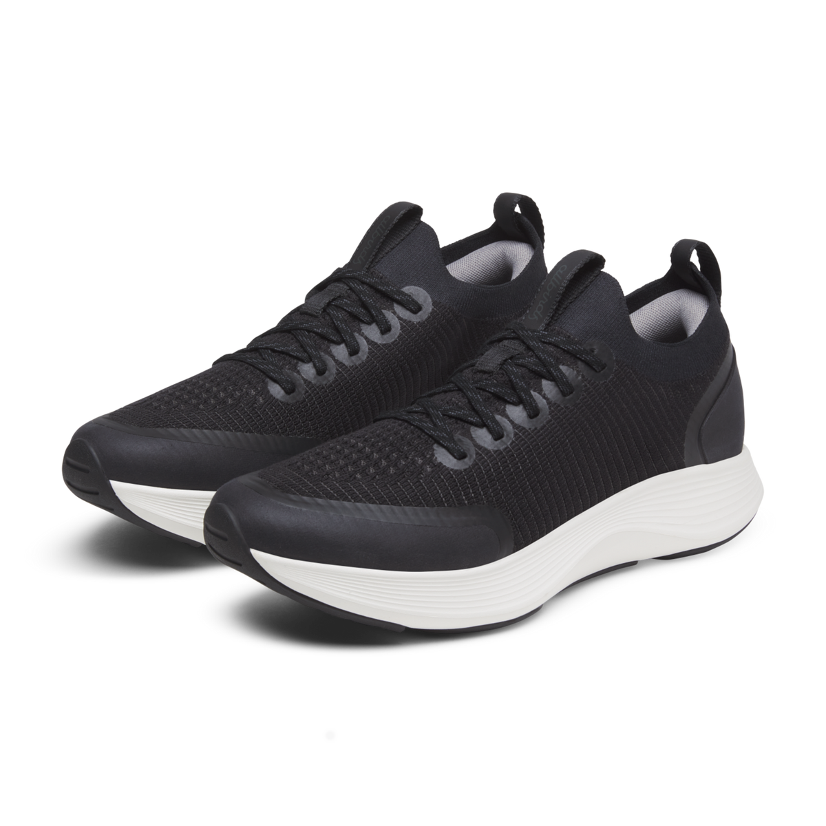 Allbirds W Strider Freizeitschuhe in SCHWARZ